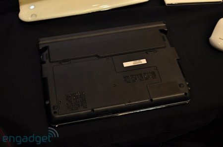 Бюджетный сенсорный нетбук Lenovo IdeaPad S10-3t, фото