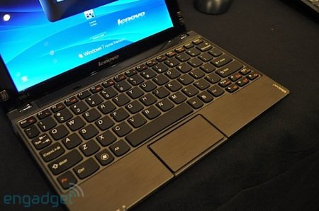 Бюджетный сенсорный нетбук Lenovo IdeaPad S10-3t, фото